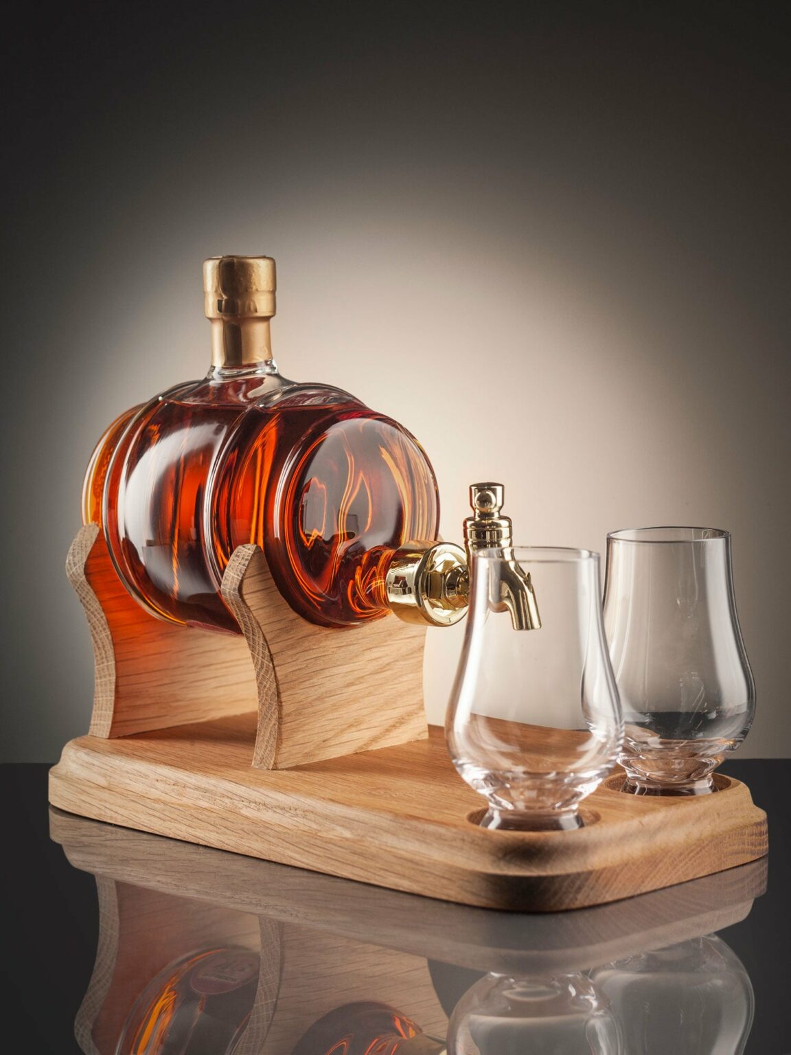 8 Popular Decanter Shapes and Their Uses: A Guide for Wine Enthusiasts ...